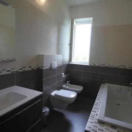 My Holiday - Casa Adele - Glicine Apartament *
